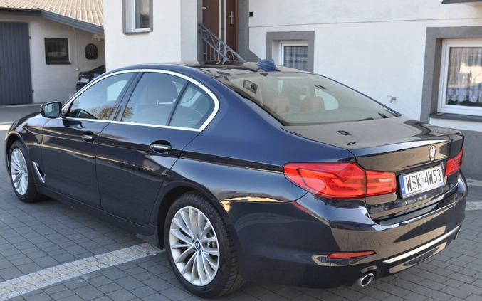 BMW Seria 5 cena 111500 przebieg: 157716, rok produkcji 2017 z Obrzycko małe 407